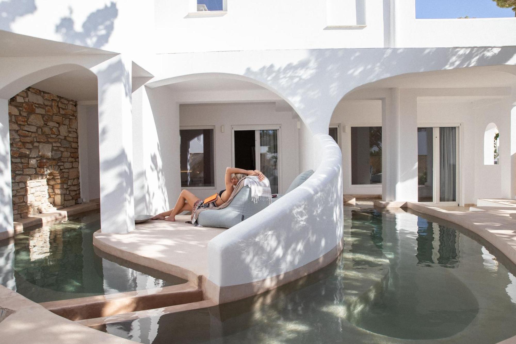 Aloni Hotel & Suites Piso Livadi Eksteriør bilde